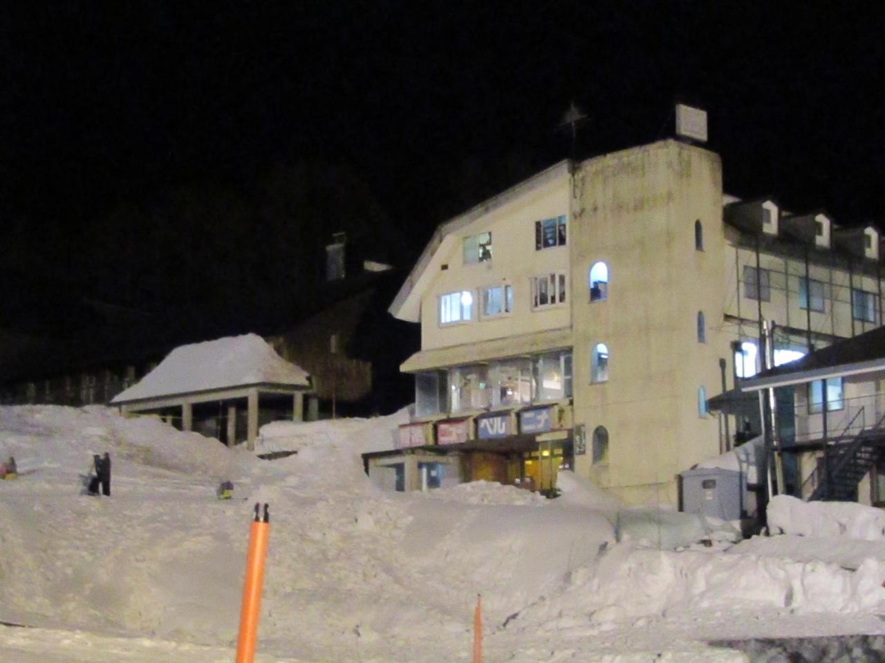 Hotel New Bernina Nagano Buitenkant foto